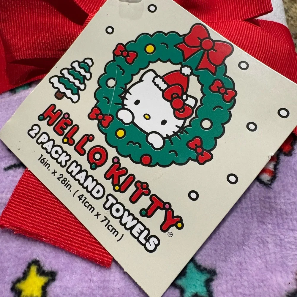 SANRIO HELLO KITTY NWT 2pc Christmas hand towel set -purple/red -16x28
